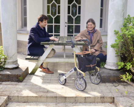 Let's go out Beige rollator